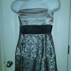 Juniors/Girls Fancy Strapless Summer Dress Size 5