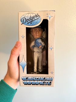 Yoshinobu Yamamoto Bobblehead— Dodgers SGA