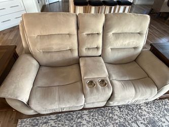 🛋️ RECLINING SOFA & LOVESEAT SET – GREAT CONDITION!