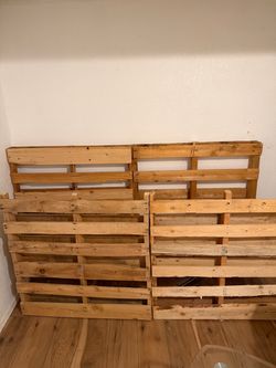Wood pallets 4