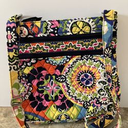 Vera Bradley Crossbody Bag Retired Rio Pattern