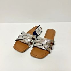 Universal Thread Edna Sandals Memory Foam Size 6.5 Silver