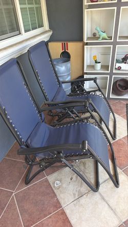 Set of 2 Blue Folding Outdoor Lounge Chairs