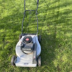 Craftsman Self Propelled Lawnmower 