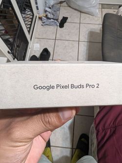 Google pixel earbuds