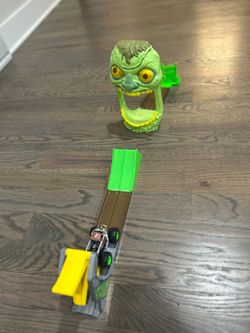 Hot Wheels Zombie Set