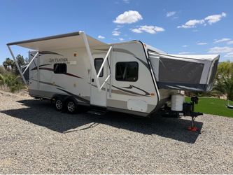2013 JAYCO FEATHER  ULTRA LITE MODEL X23B