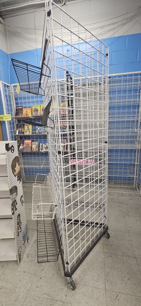 3-Sided Grid Display with Wheels