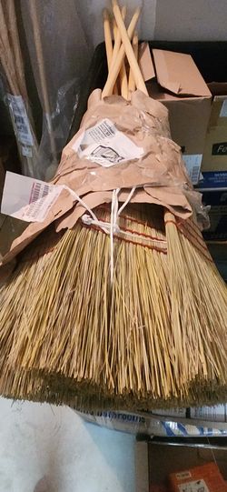 Boardwalk Broom, Lobby, Blended