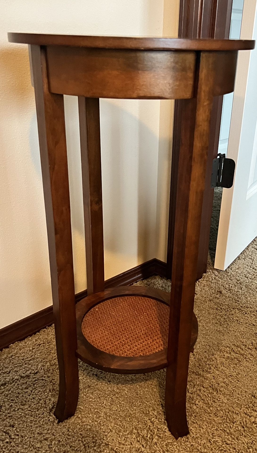 End Table/Stand