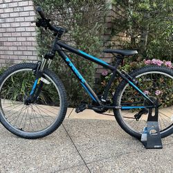 Trek 820 Mountain Bike