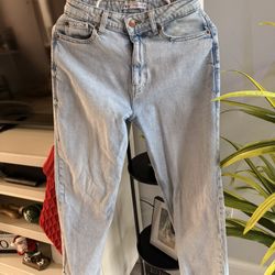 Jean Zara Size 4