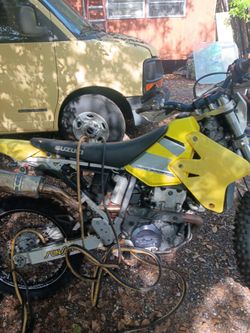 Suzuki DRZ400 Dual Sport Motorcycle 