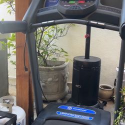 Horizon T101 Treadmill – Good Condition, Foldable, Quiet