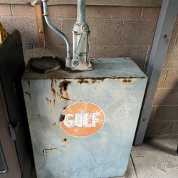 Gulf Oil Pump, Antique, Man cave