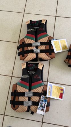Life jacket jetpilot