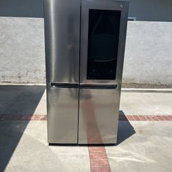 LG Fridge With instanview