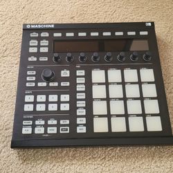 MASCHINE MK2 USED/ No Soft Ware