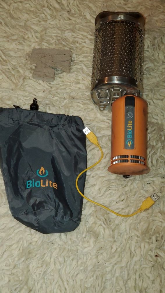 Bio- lite camp stove