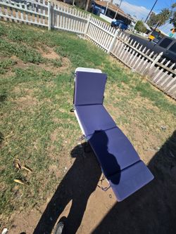 Folding Outdoor Lounge Chair
