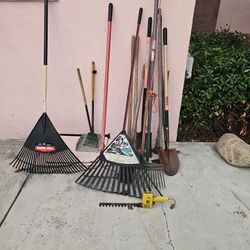 Assorted Yard Tools 10 Each