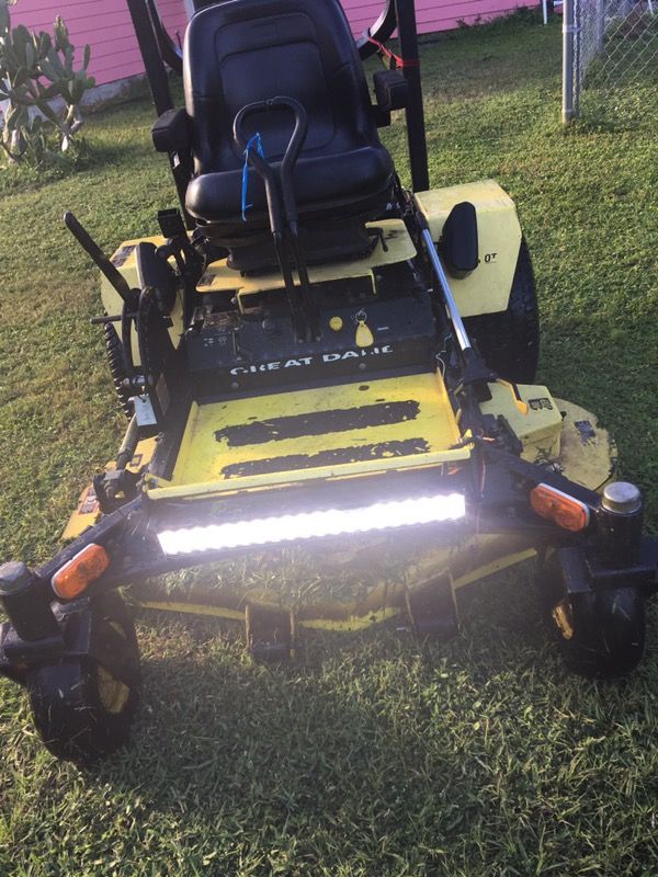 52 inch Great Dane Brutus commercial zero turn lawnmower for Sale in