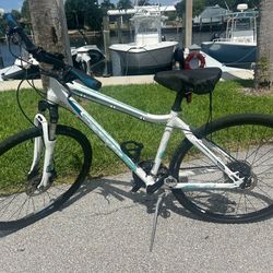 29” Live Giant Bike Great Condition