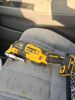 Dewalt XR multi tool