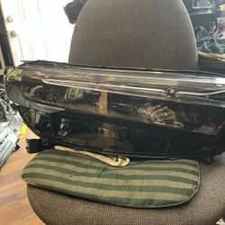 2023-24 HONDA CRV RIGHT HEADLIGHT 