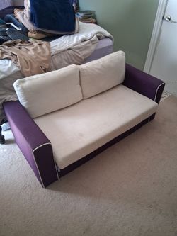 Mini fold out couch