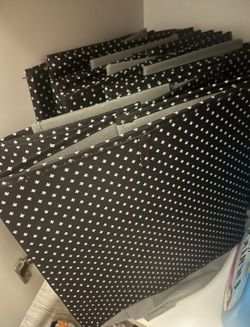 6 Amazon Basics Cubes Organizers