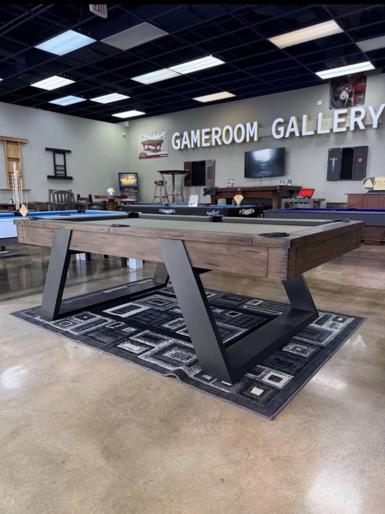 8’ Modesto Pool Table Plank & Hide