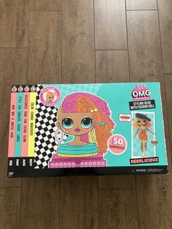 LOL OMG Styling ahead Doll plus Fashion Doll 55 Pieces Royal Bee or NEONLICIOUS