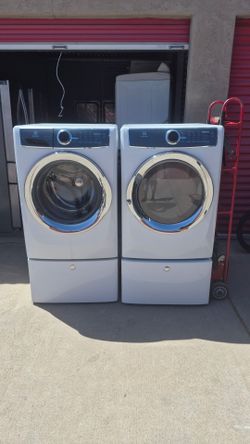 Electrolux Washer And Dryer set