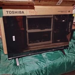 43" Toshiba Smart TV 