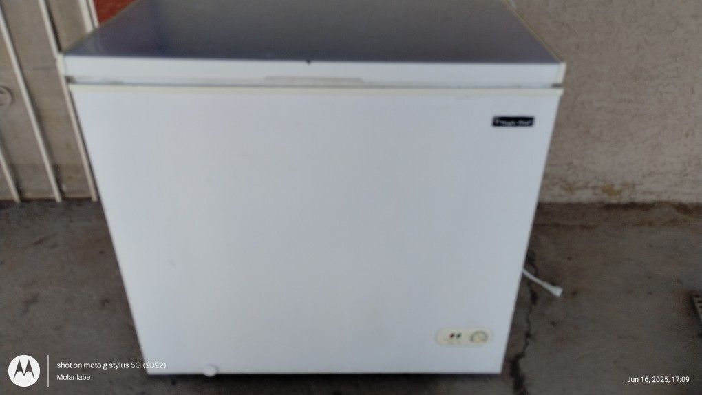 Magic Chef Chest Freezer