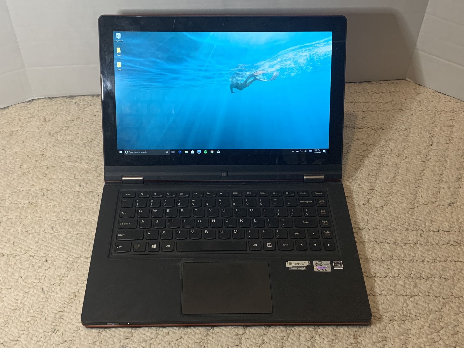 Lenovo IdeaPad Yoga 13 Convertible Ultrabook