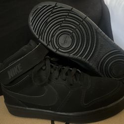 Black Nike Borough
