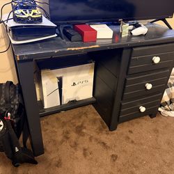 Free! Curbside pick up only!