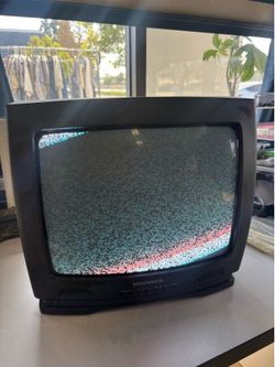 Magnavox 13PR12 C121 13" CRT TV 480i