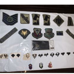 United States Military Assorted Patches Pins Accessories Lot, Bundle Of 25
