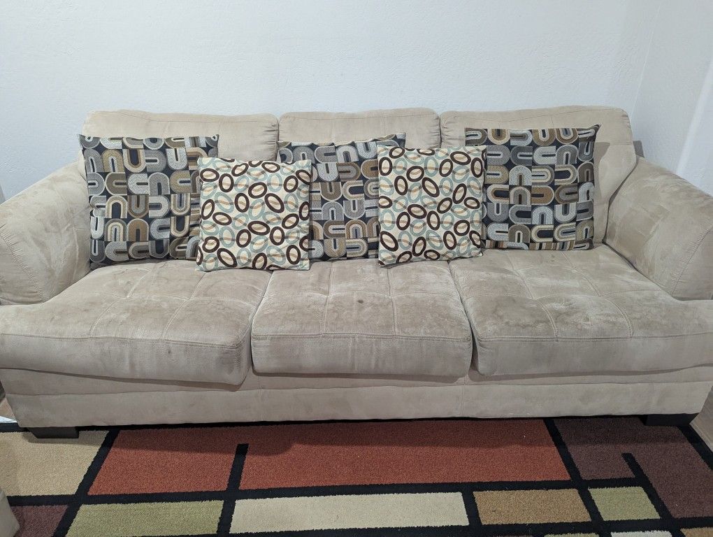 Sofa And Loveseat With Couch Cushions