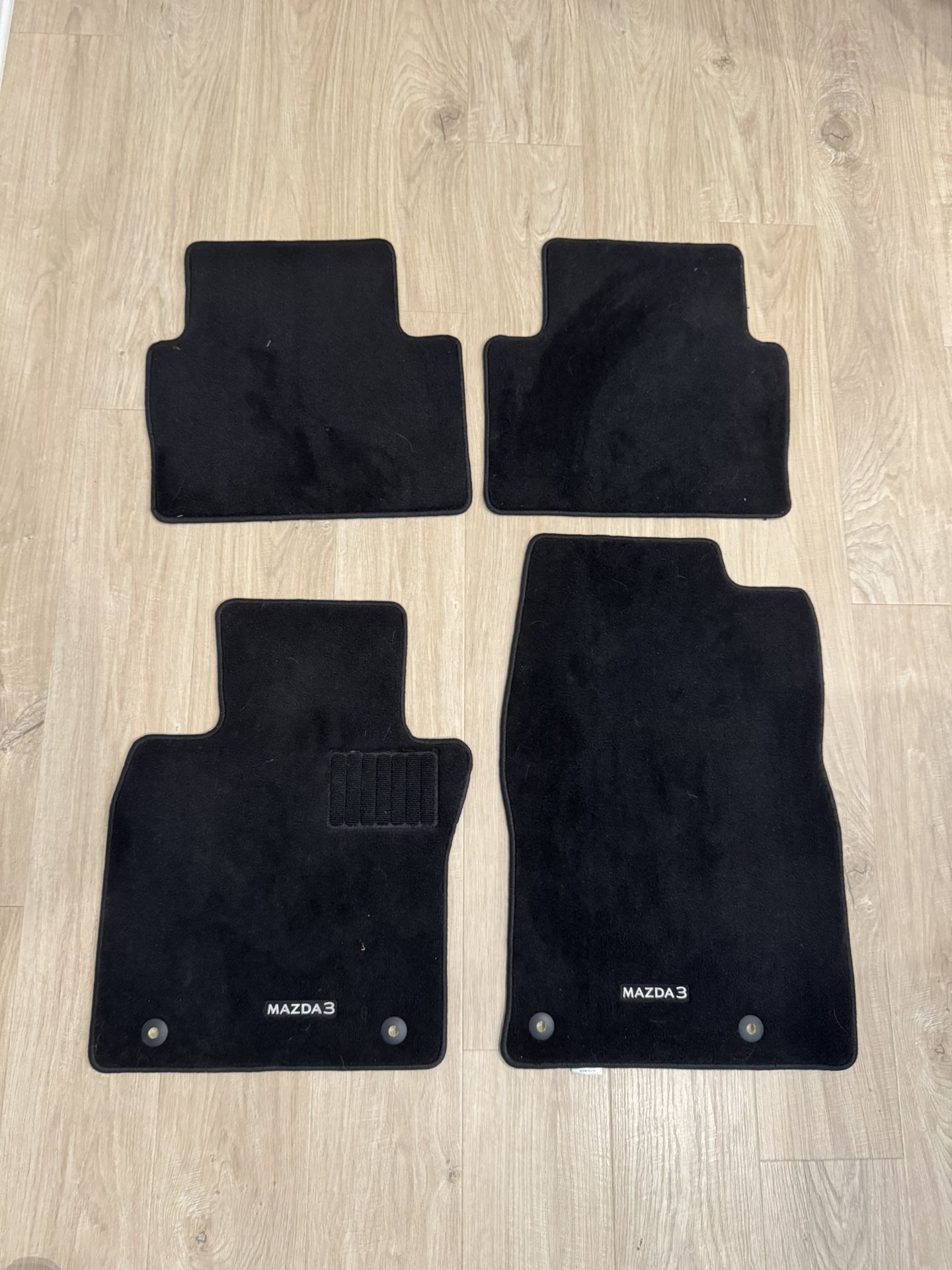 Mazda 3 Sedan floor mats