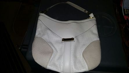 Vera Wang leather purse