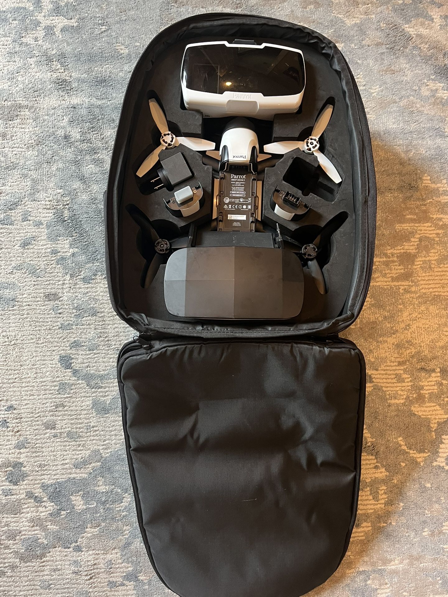 Parrot Bebop 2 FPV Drone Pack