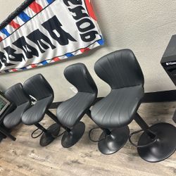 Black Bar Stools 