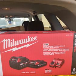 Milwaukee M18 Battery Kit
