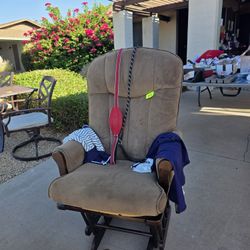Rocking Chair 