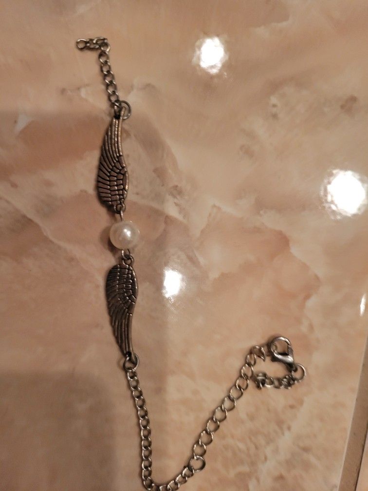 Wing Bracelet