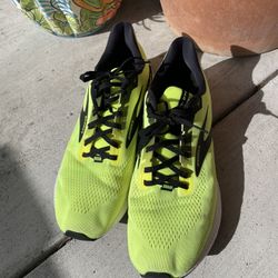 Brooks Size 13